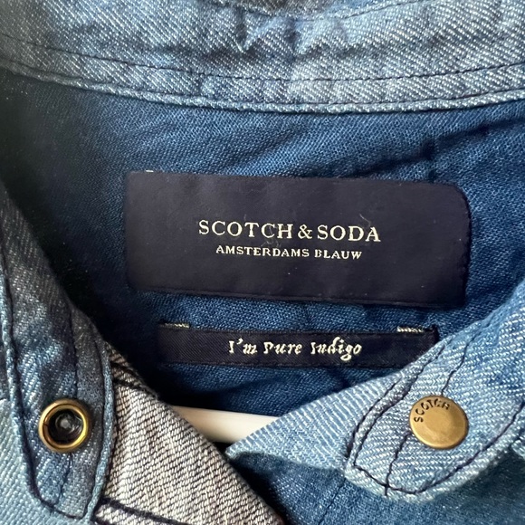 Scotch & Soda Denim Indigo Star Button Up Puff Sleeve Collared Top - Picture 7 of 7